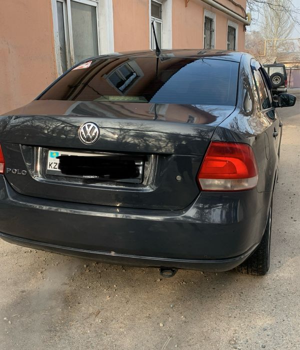 Машина легковая 2013