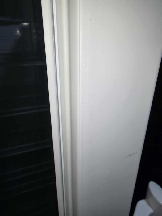 Хладилна Витрина Liebherr 4143