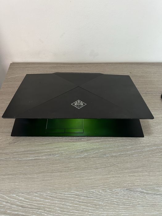 Laptop Gaming Hp Omen 15 Rtx 2060 i7gen10