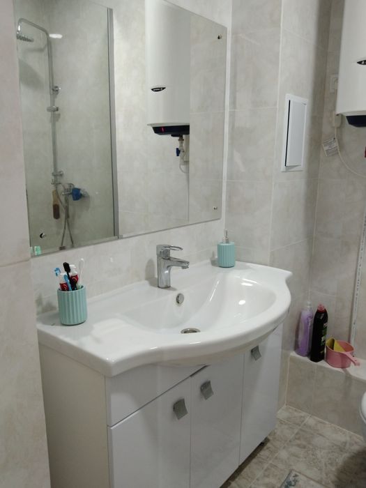 Продам квартиру (евродвушку)