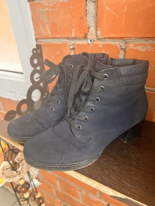 Женские полусапожки