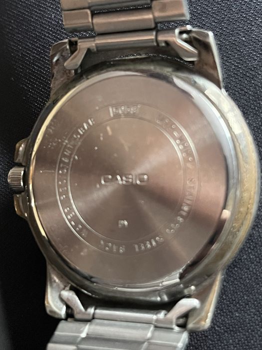 Часы CASIO наручные