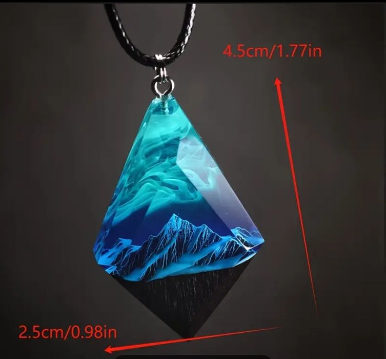 Медальони Ръчно изработени с дърво и епоксидна смола / Гердани