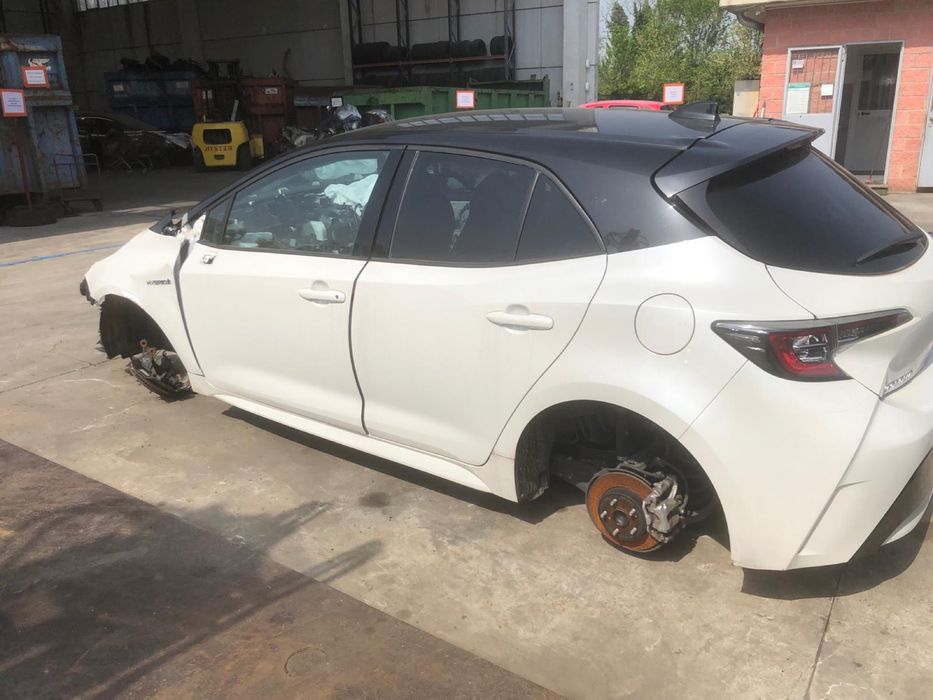 Piese Toyota Corolla Hatchback. 2019-2023