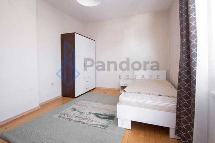 Тристаен апартамент под наем в кв. Княжево