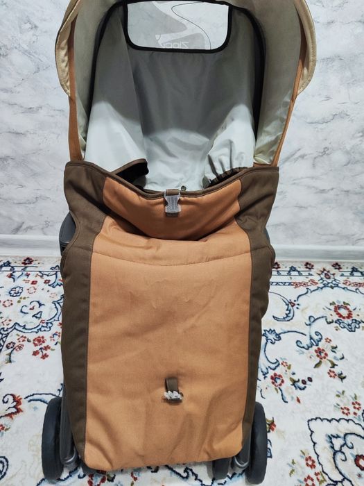 Коляска прогулочная