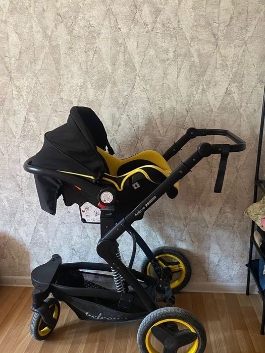 Продается коляска.