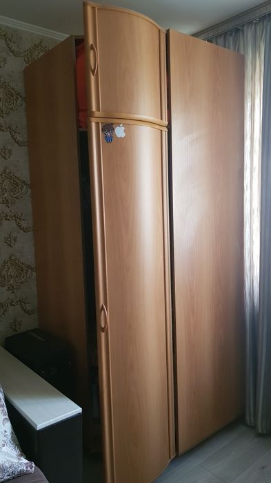 Шкаф угловой б/у