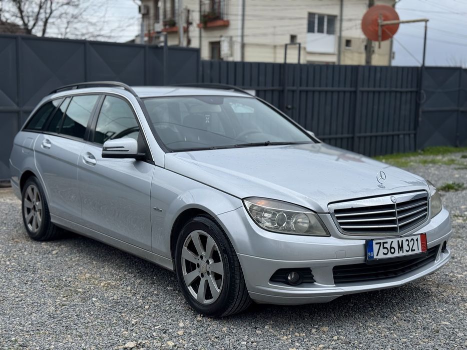 Mercedes Benz C220 2.2CDI BlueEfficiency 2011 Automatic