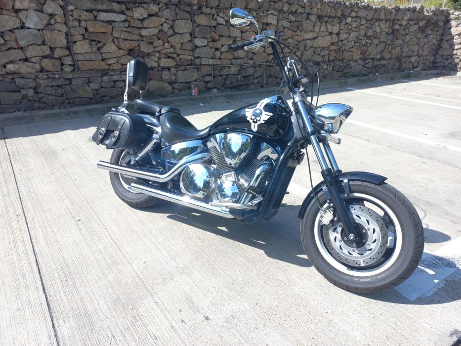 Vând Honda VTX 1300 R 2005
