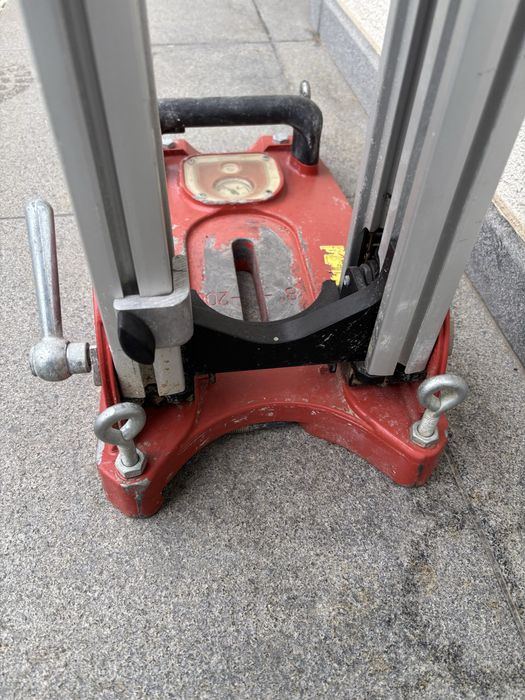 Suport carotă HILTI pentru  DD 130