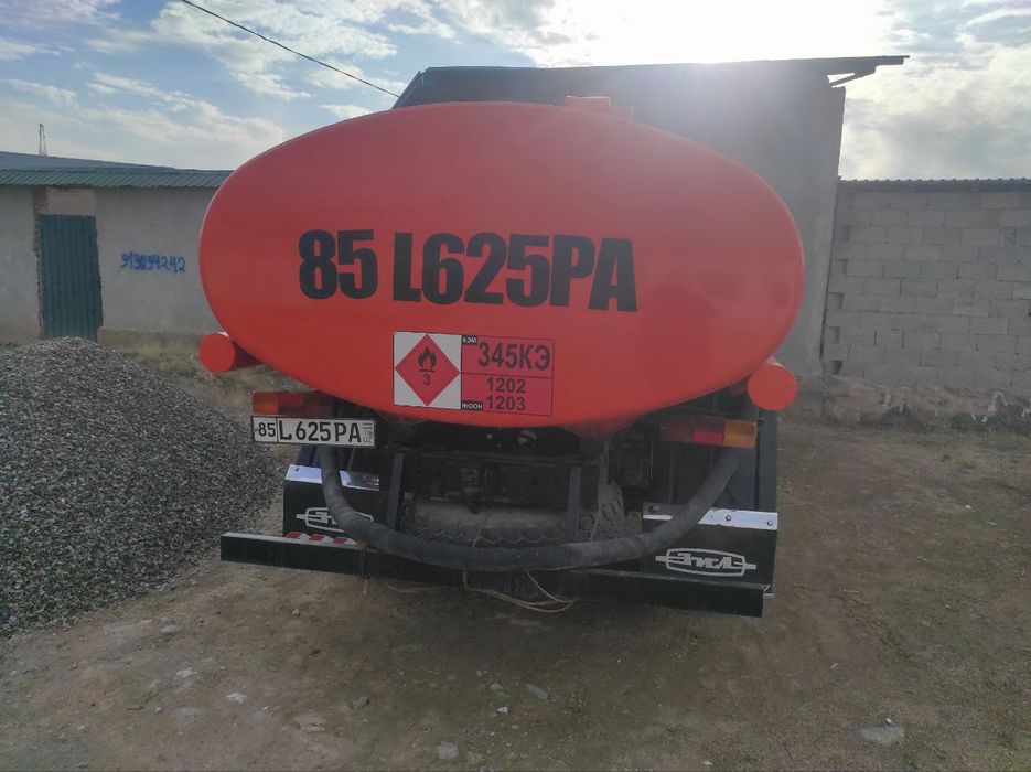 ЗИЛ 130 бензавоз сотилади хамма жойи янги