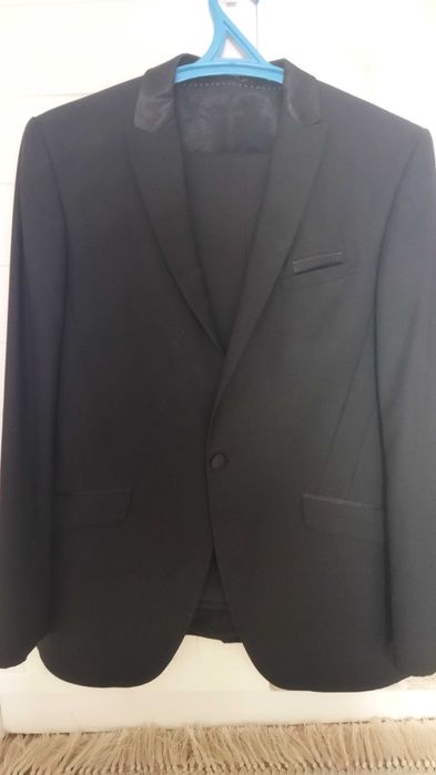 Продам костюм Paolo Merazzi.