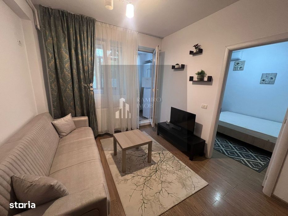 Garsoniera studio Militari Residence