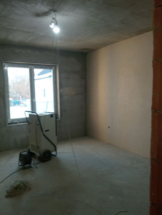 Vând casă single in cisnadie teren 500 mp