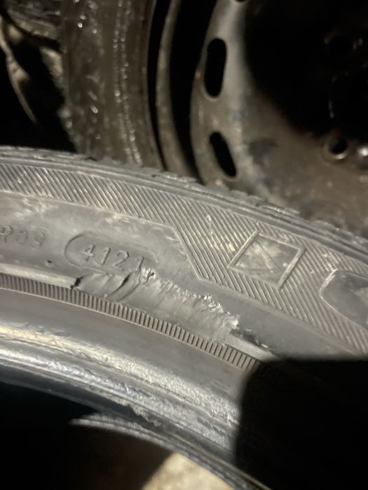 315/35R20. 275/40R20 BMW X5.     Dot 4121