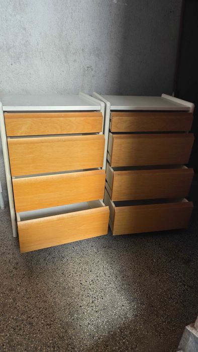 Продавам два броя нощни шкафчета Ш 50см. , В72 см и Д 37см