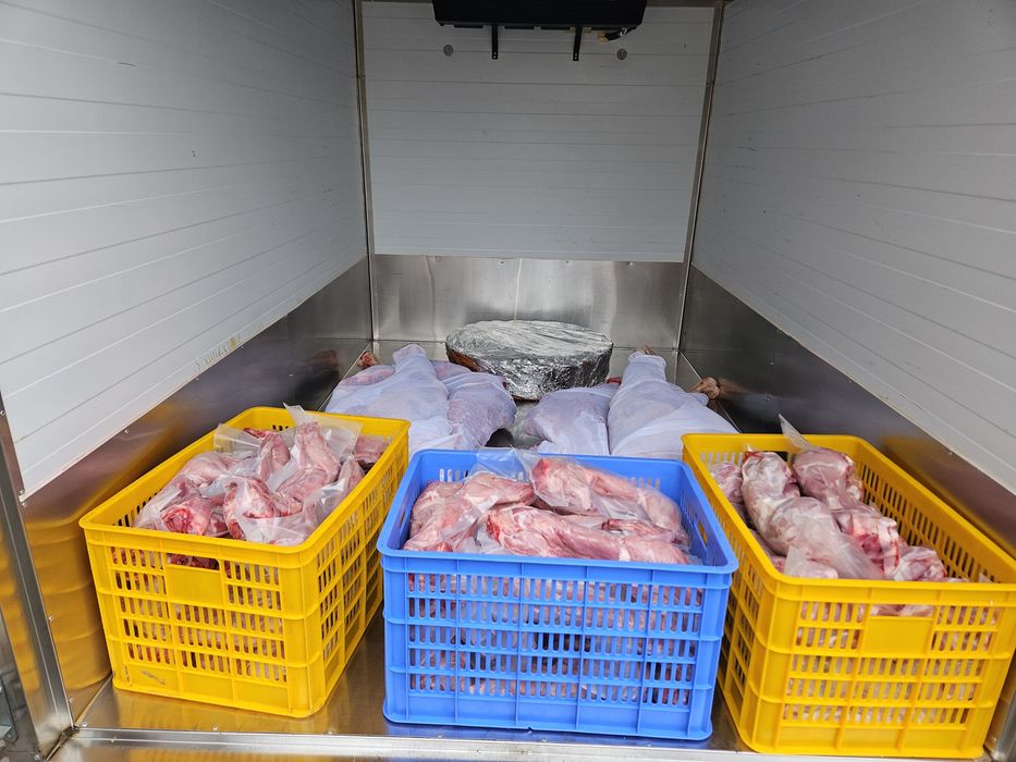 Продам SHINERAE t32