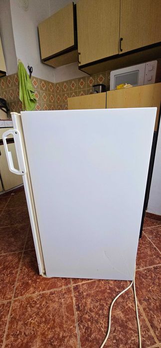 Фризер Gorenje GI 12.7 DN – 98 л, работещ
