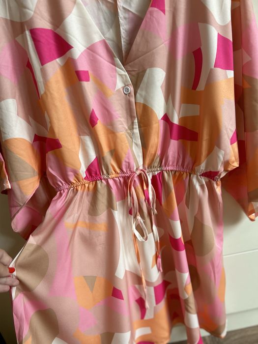 Дамска цветна рокля