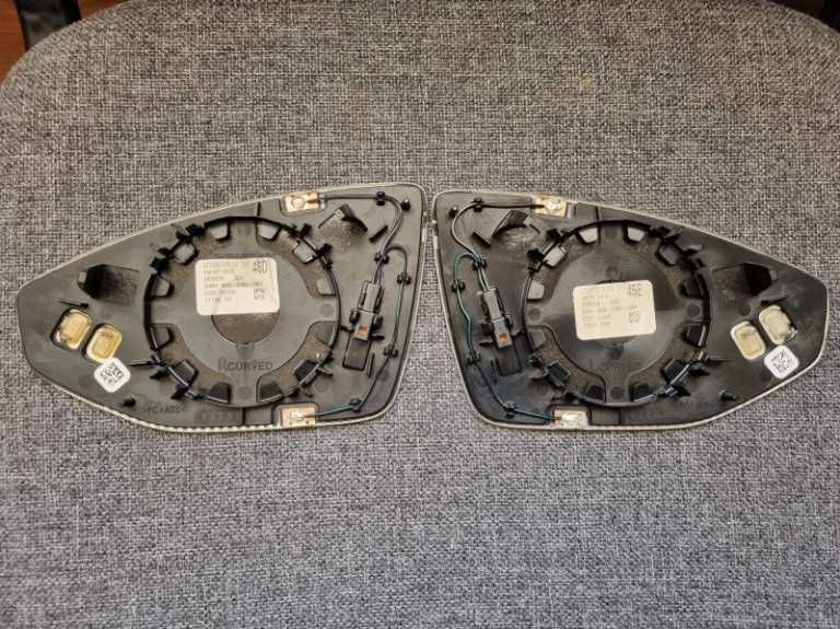 Sticla oglinda heliomata originala  set Audi A6 A7 C8 4K A8 D5 4N