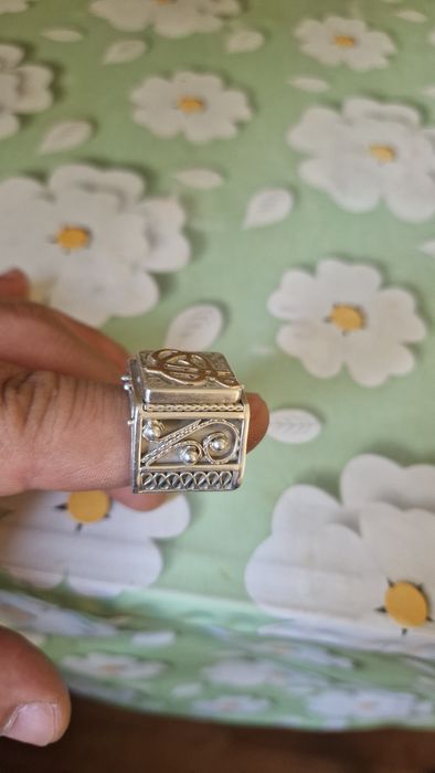 Перстень серебренный