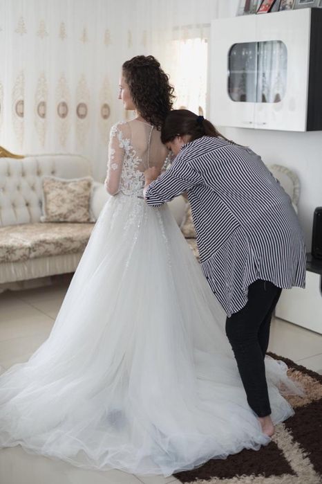 Rochie de mireasă Otilia Brailoiu .