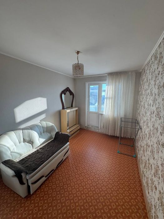 Продаётся 3-комнатная квартира