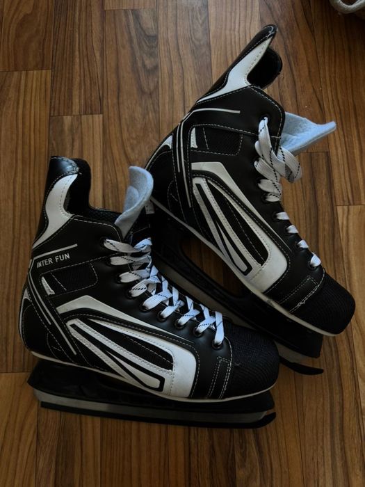 Коньки мужские 43 размер