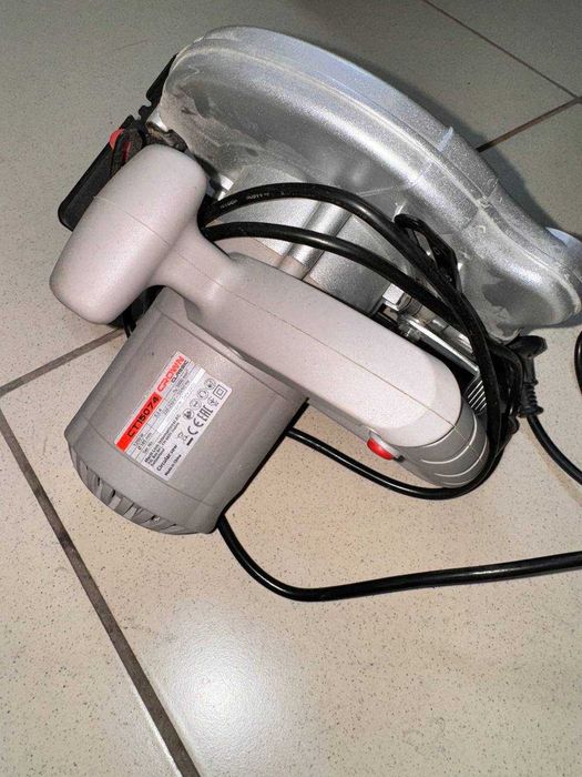 дисковая пчела Пчелка