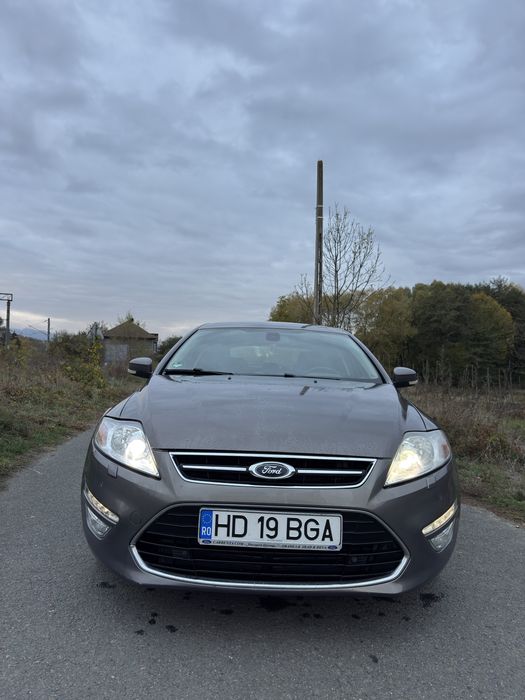 Ford Mondeo Mk4 Facelift – 2.0 TDCi 163 CP, An 2013, Dotări bogate, Stare impecabilă