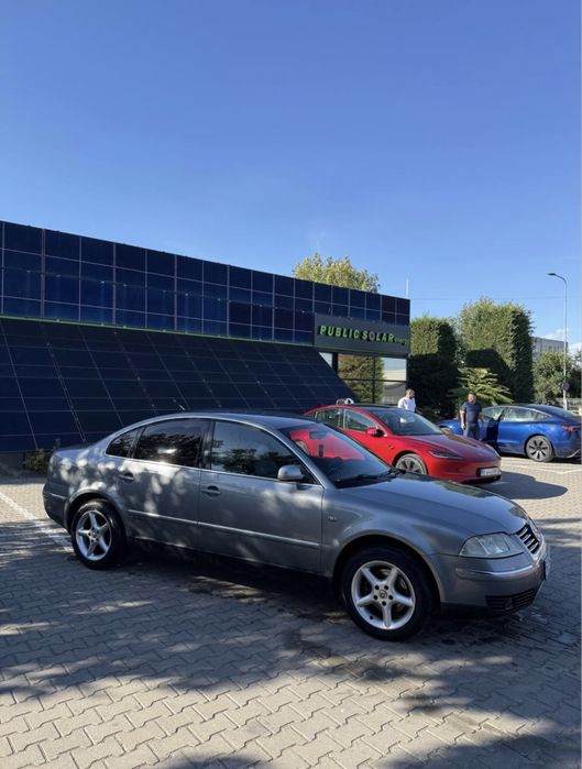 VOLKSWAGEN Passat 2002 — imagine 2