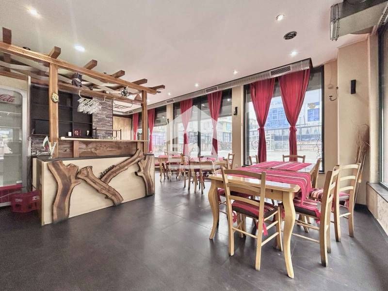 Продава се Заведение в София, Люлин 8 - 102 кв.м за 2441 €/кв.м - Снимка #1