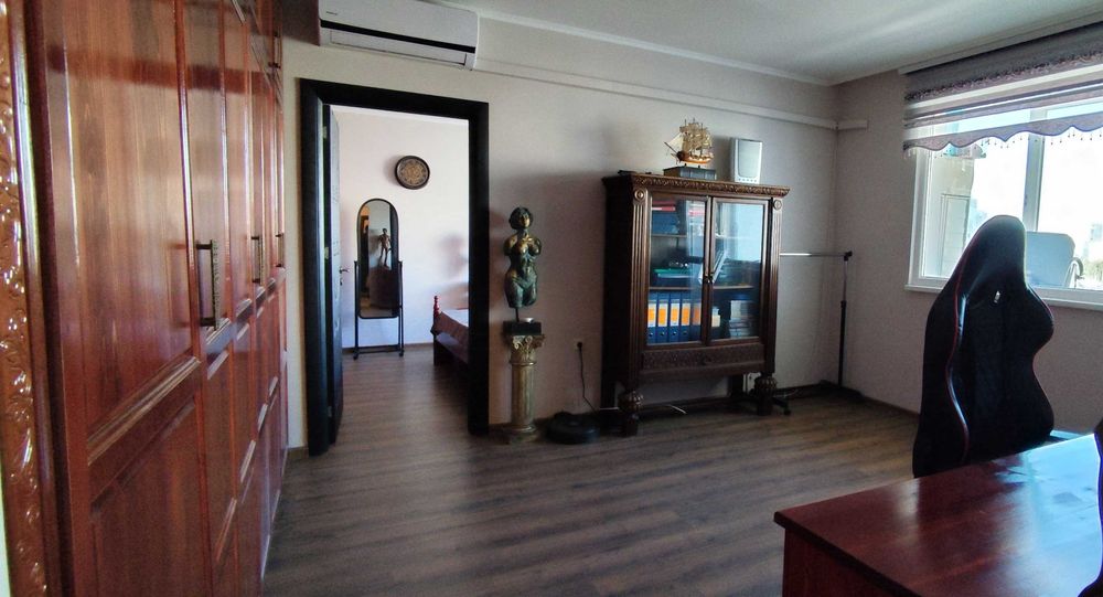 Продава се Двустаен апартамент в София, Разсадника - 69 кв.м за 2551 €/кв.м - Снимка #5