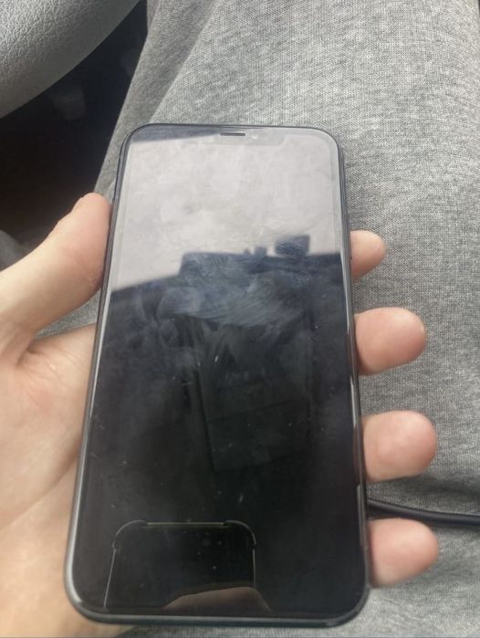 iPhone XR 64Gb black АКБ 100%