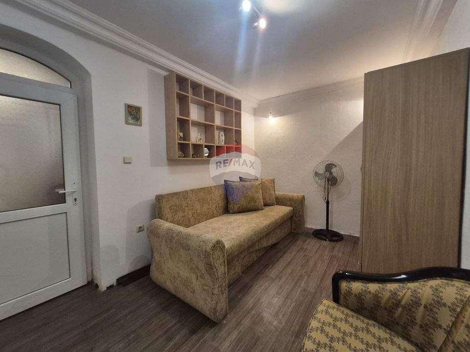 Дава се под наем Двустаен апартамент в Варна, Център - 32 кв.м за 400 € - Снимка #5