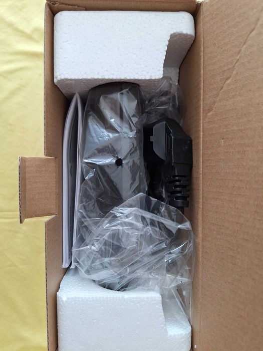 Gratar GRILL electric cu strat antiaderent, putere 750W