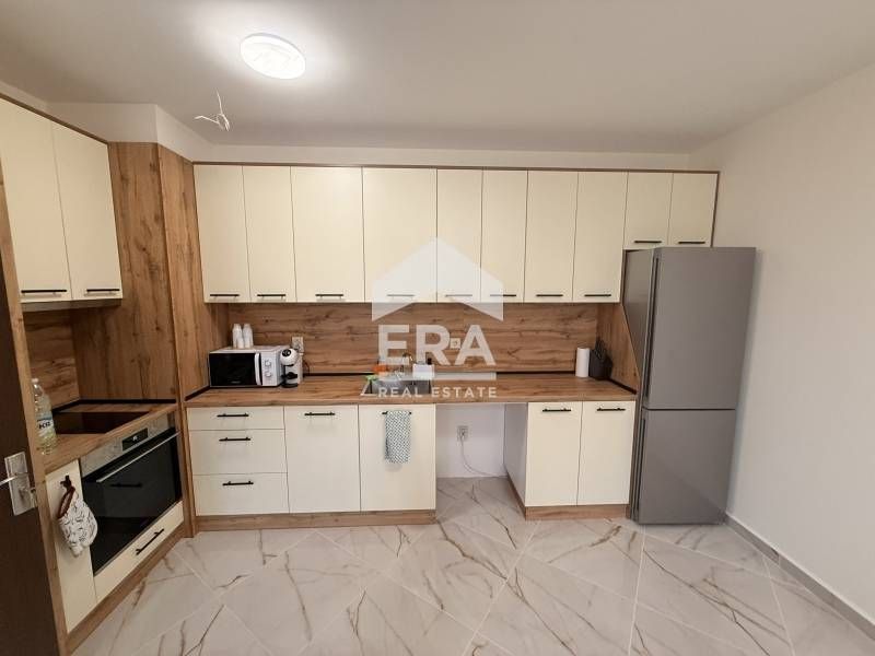 Двустаен, ексклузивен, ремонтиран и обзаведен апартамент за продажба,