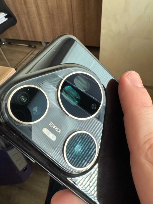 Huawei Pura Ultra 80 - 512 GB / 16 GB RAM