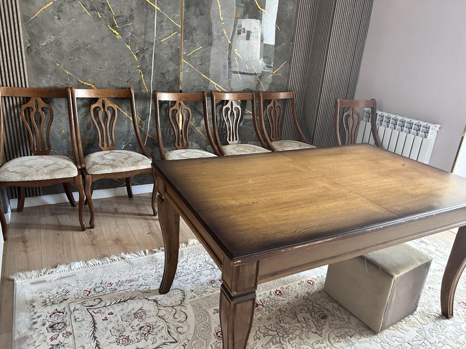 Стол и стулья сатылады