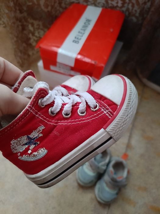 Продам обуви по 1000тг