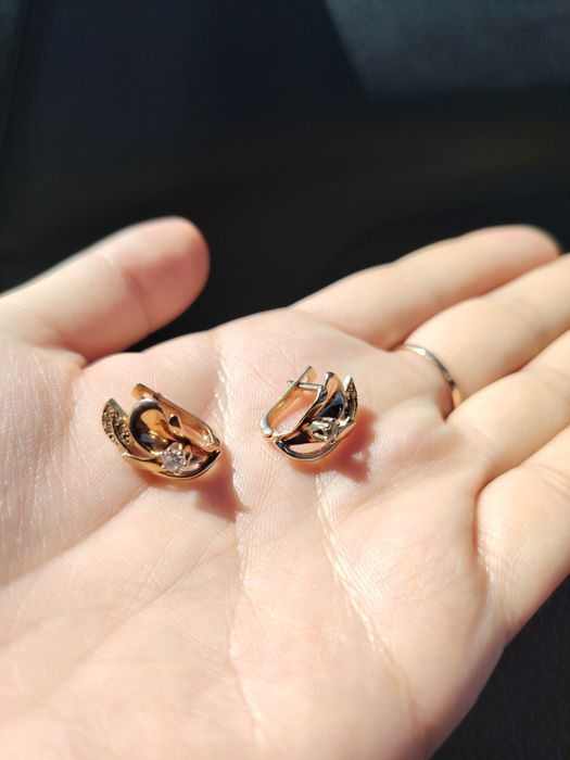 Продам серёжки 585