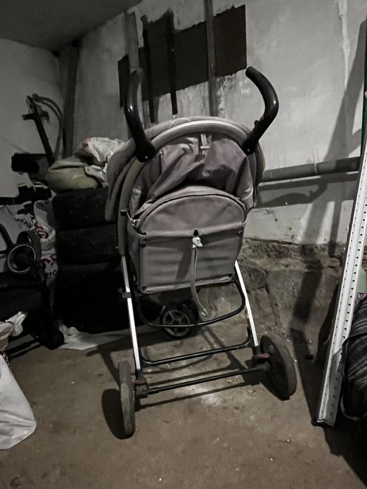 Коляска детская прогулочная