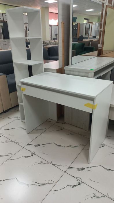 Стол парта письменный стол