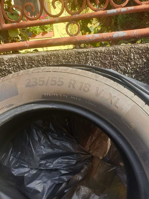 Anvelope vara Continental EcoContact 6 dimensiune 235 55 R18 V XL