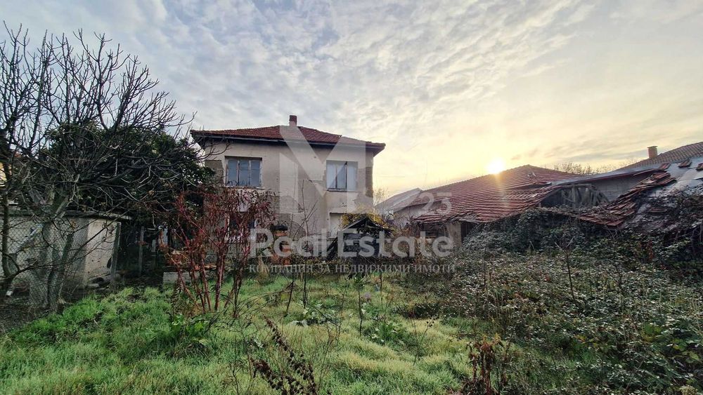 Къща в Пловдив, област-с.Труд площ 160 цена 175000