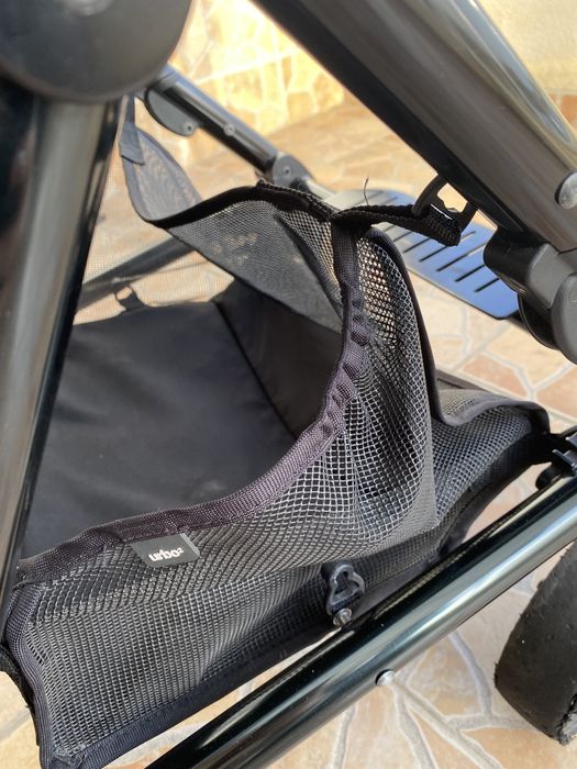 Kоличка Mamas & Papas в черно, зимен и летен кош