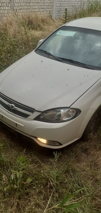 Jentra yangi salondan uygacha yurgan...