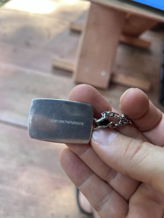 Унисекс Armani плочка със синджирче за врата