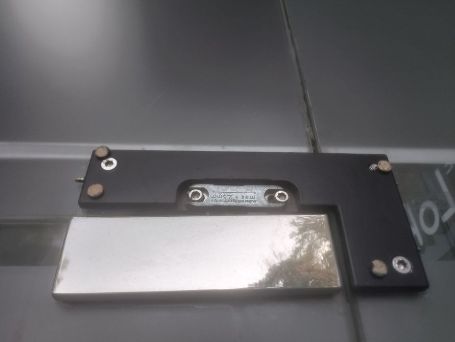 Стеклянные двери ремонт